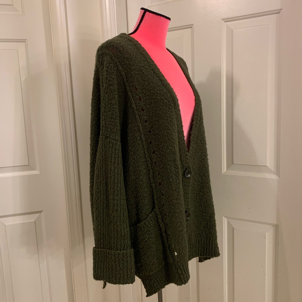 Free People chunky knit cardigan w/pockets